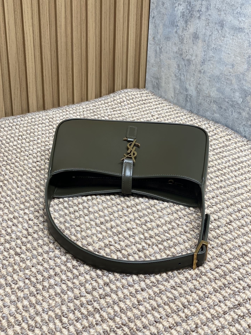 Y51 hobo bags